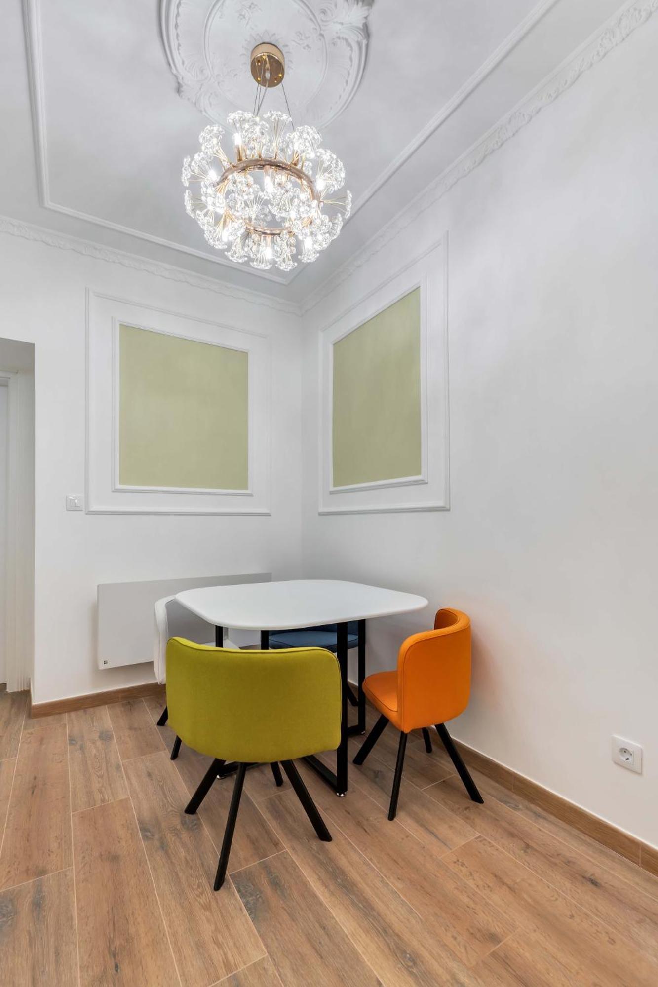 59 Bleu H Lägenhet Cluj-Napoca Exteriör bild